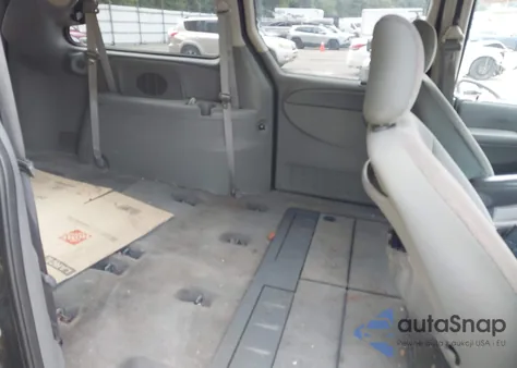 2007 Dodge Grand Caravan Sxt z USA, uszkodzony, nr VIN 2D8GP44L87R271623